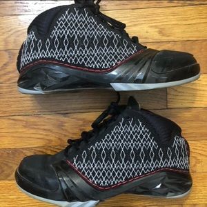 Jordan 23 Retro - Black/White/Red Pattern - 6.5